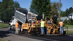 Best Decorative Concrete Driveways  in Yale, MI